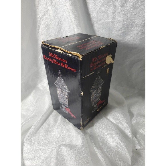 IOB Indiana Glass Crystal Candu Box and Cover, Vintage - Picture 7 of 7